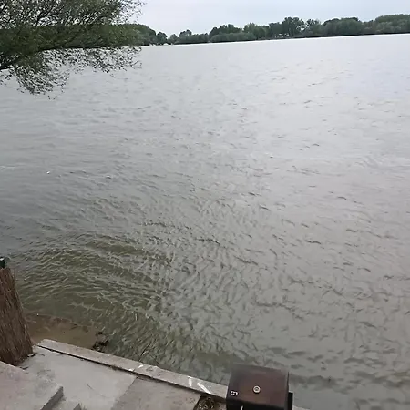 Ferienhaus Vikendica Emily