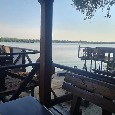 Ferienhaus Vikendica Emily